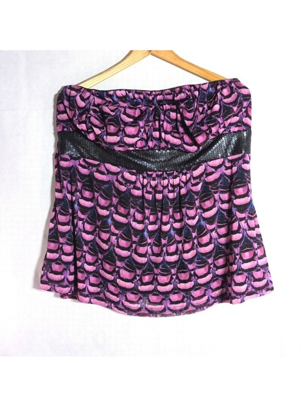 Z. Cavaricci Women's strapless top pink/black sequined sz 1X